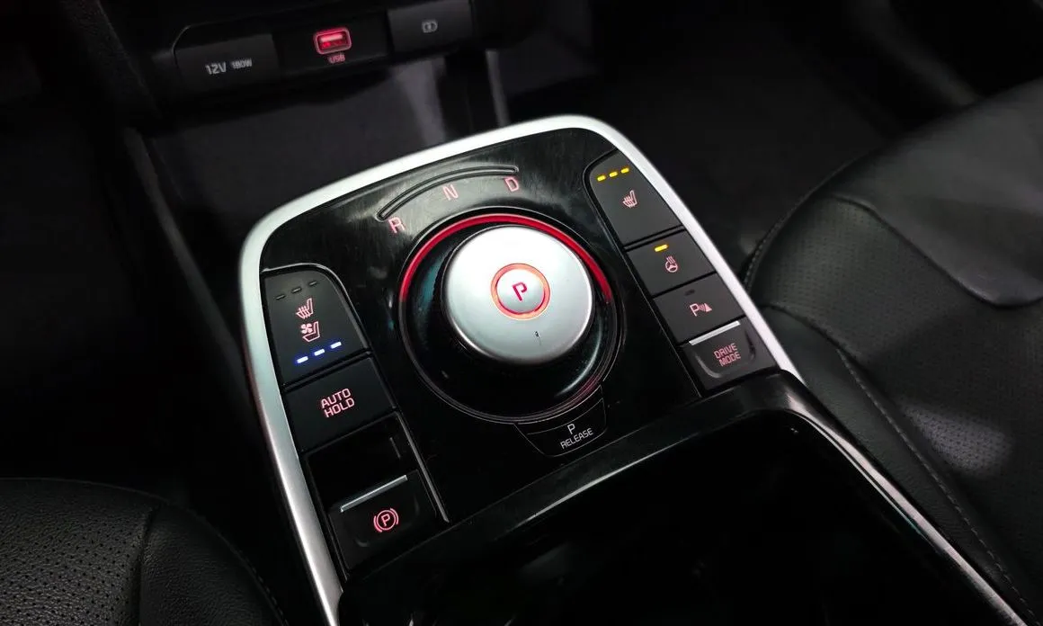 Kia Niro — фото 4
