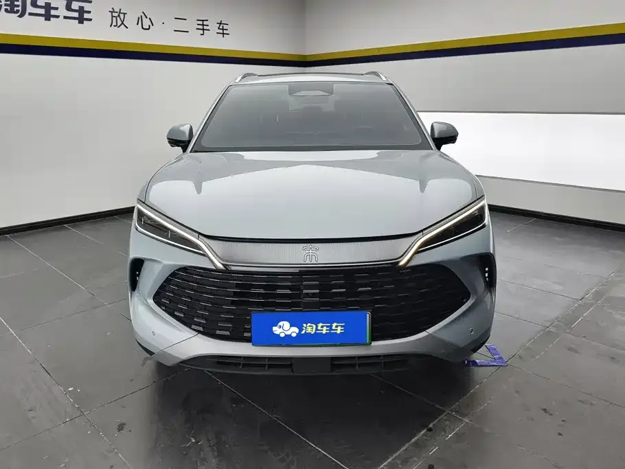 BYD L DM-i — фото 2