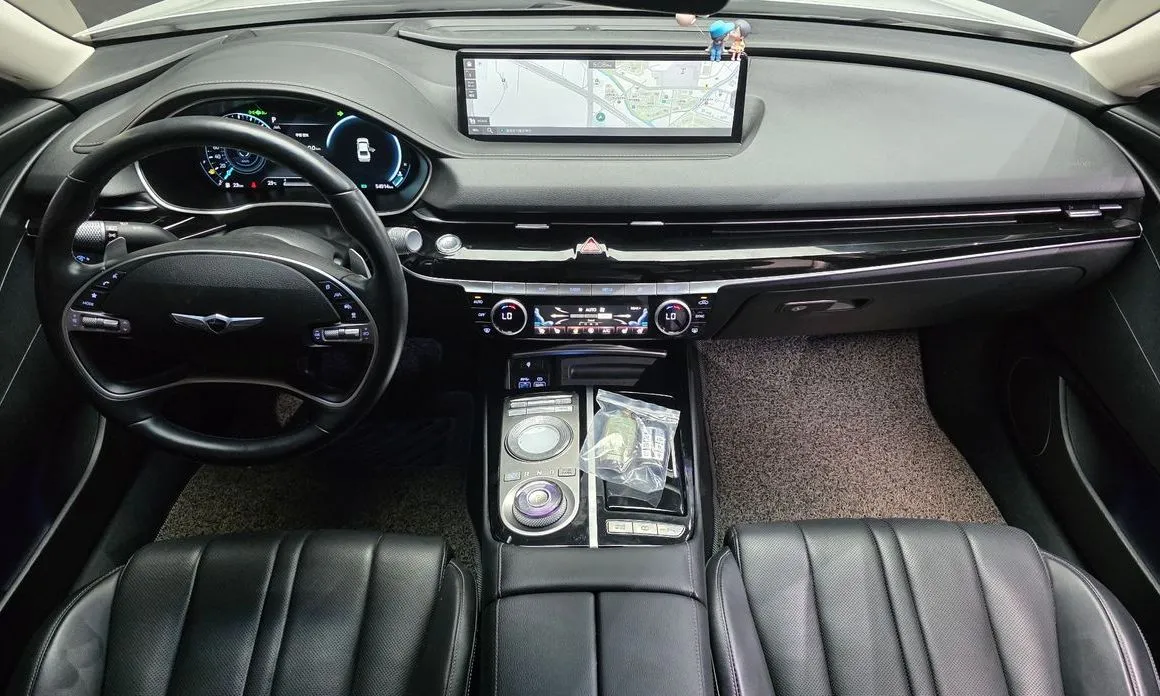 Genesis G80 — фото 10