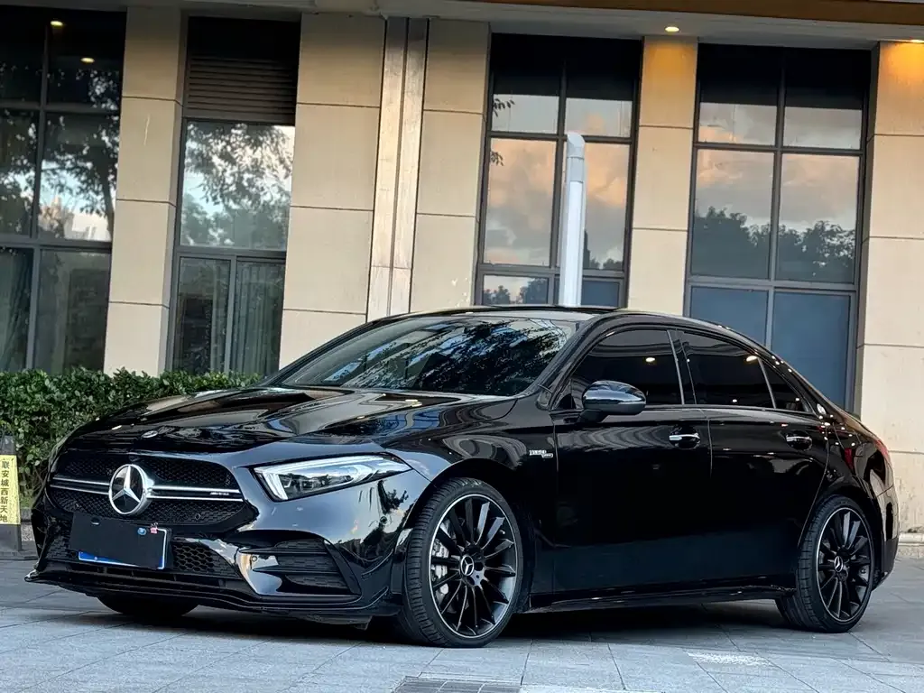 Mercedes-Benz A-Class AMG — фото 1