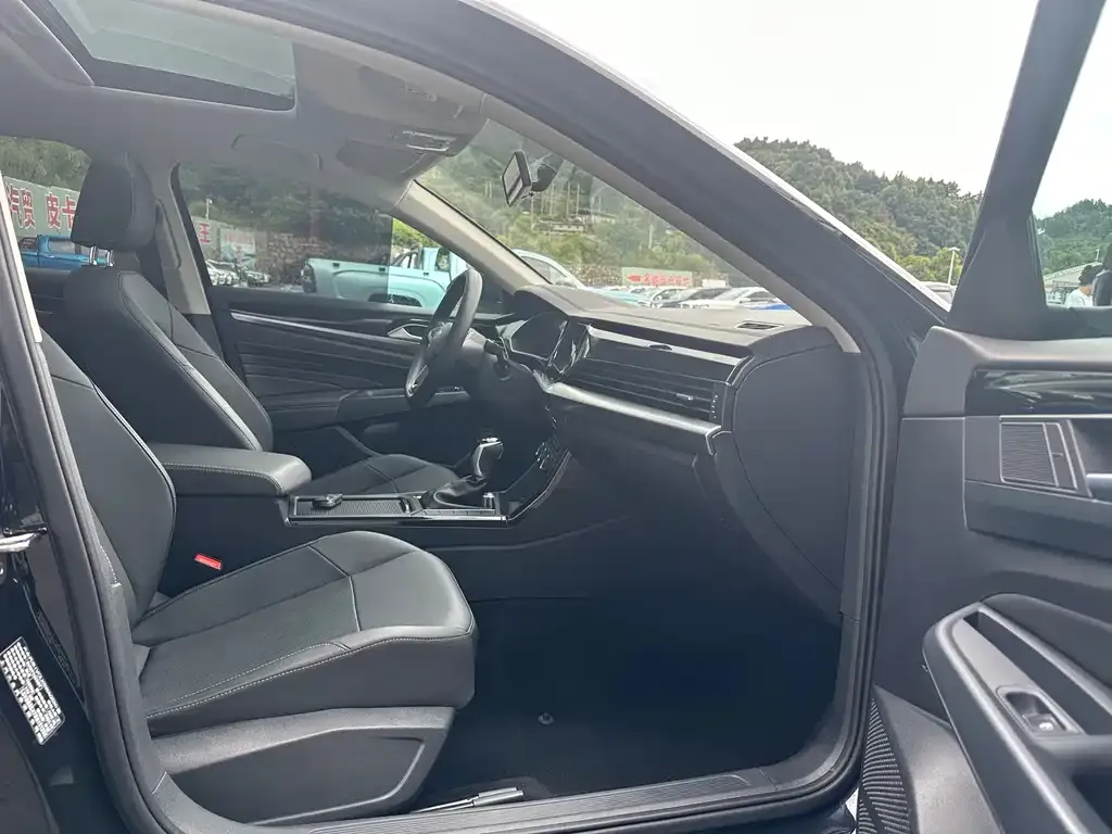 Volkswagen Passat — фото 5