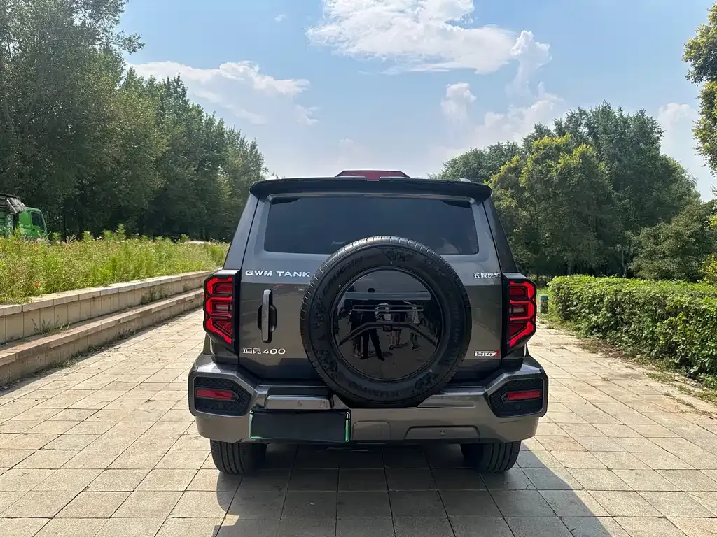 Tank 400 New Energy — фото 6