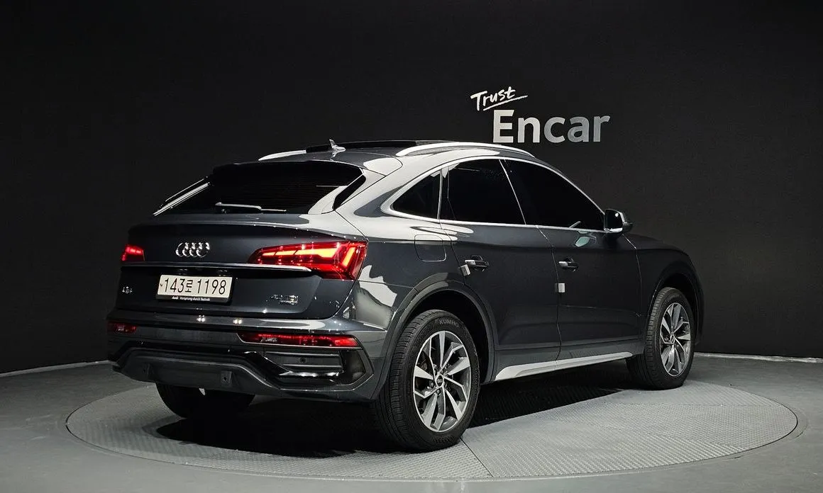 Audi Q5 — фото 5
