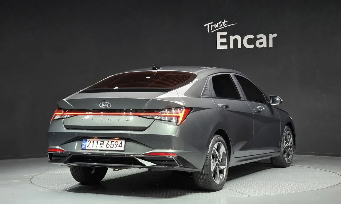 Hyundai AVANTE — фото 4