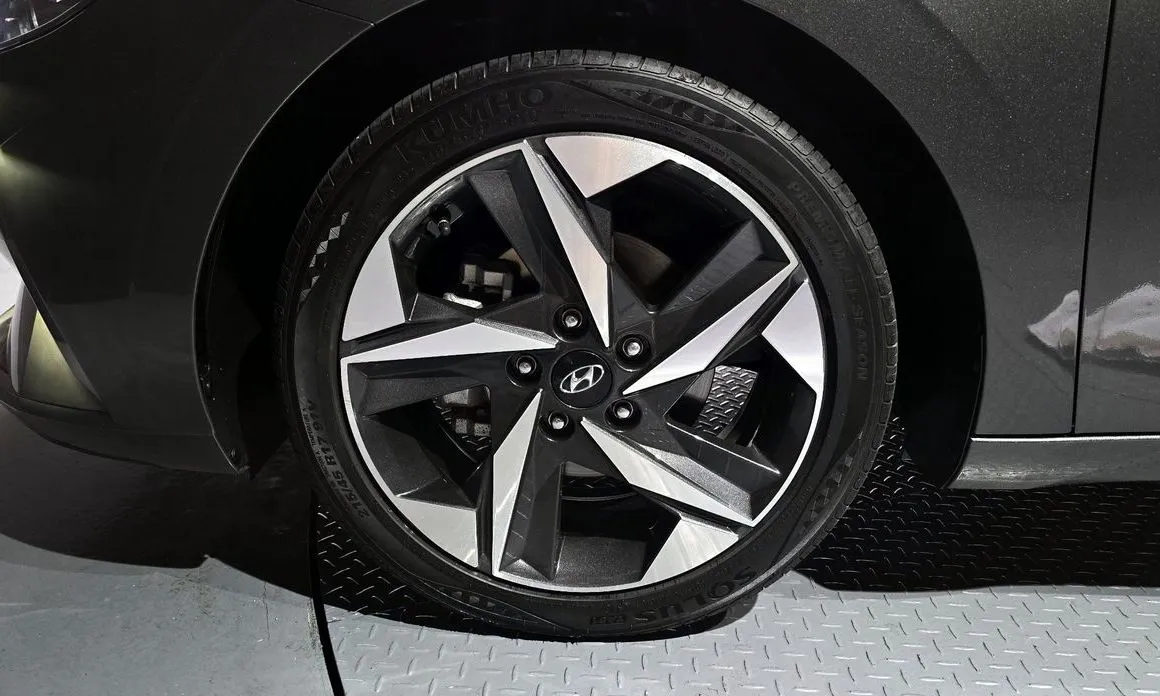 Hyundai AVANTE — фото 6