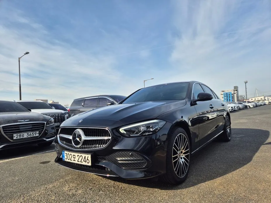 Mercedes-Benz C-Class — фото 1