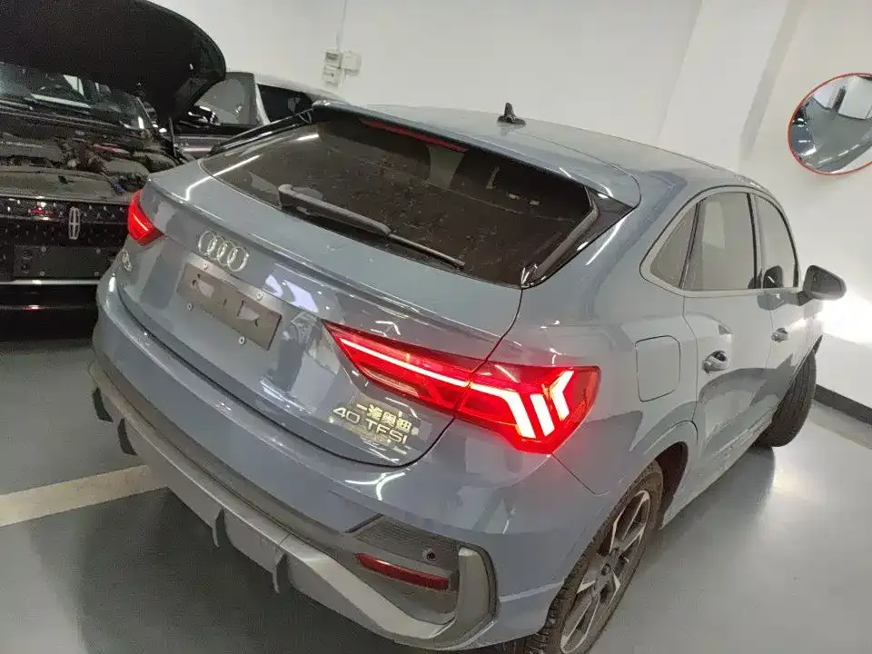 Audi Q3 Sportback — фото 9