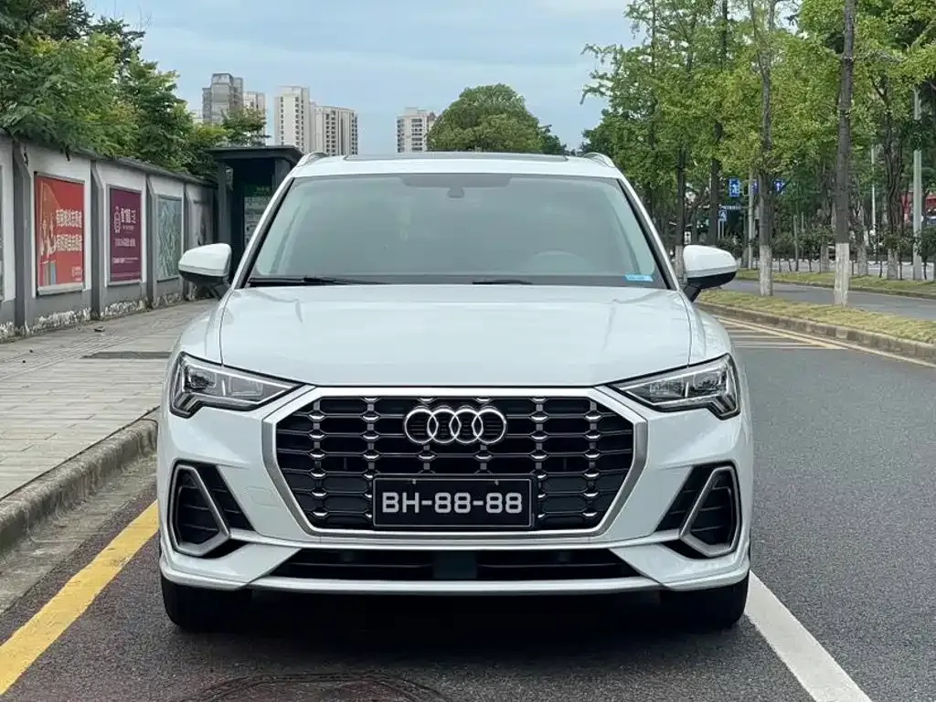 Audi Q3 — фото 6