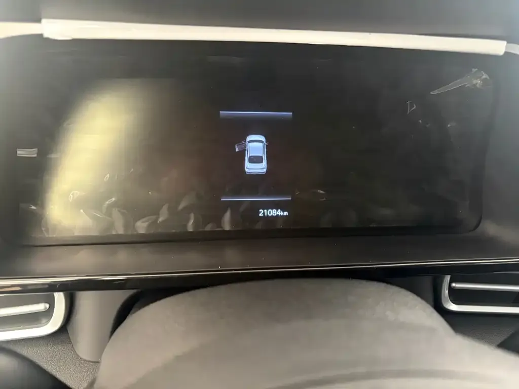 Hyundai Elantra — фото 3