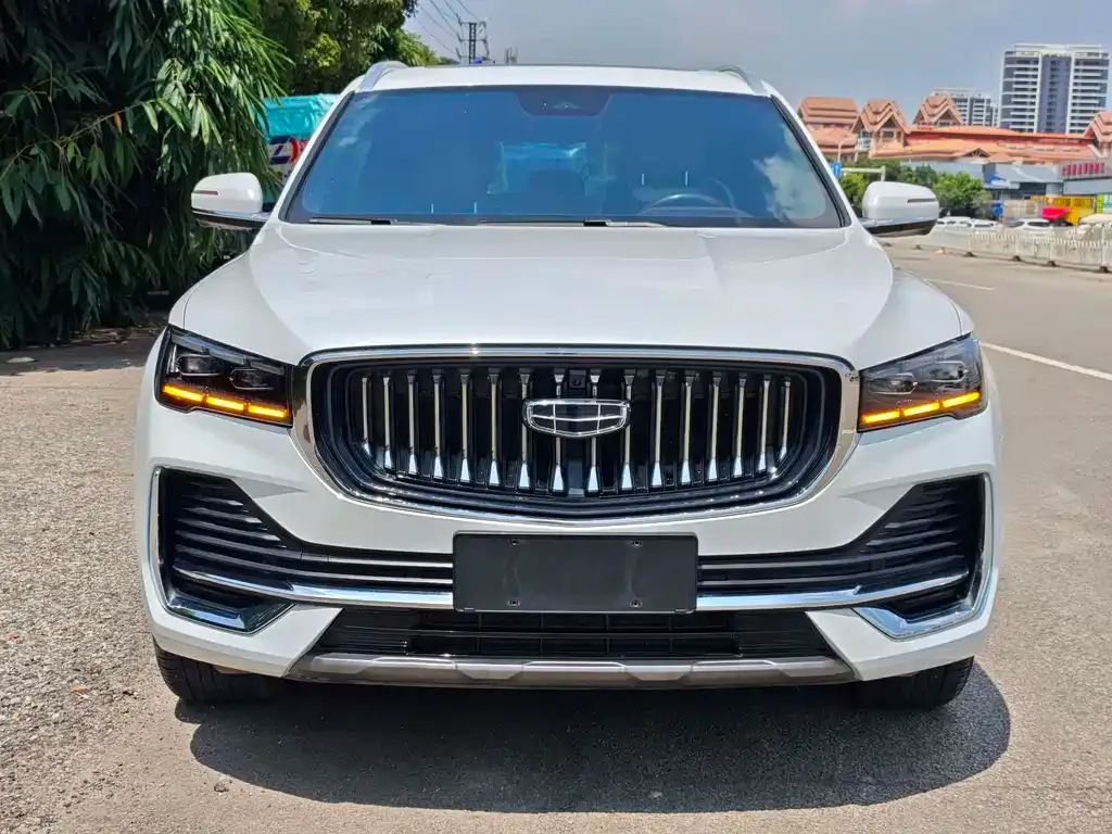 Geely Xingyue L — фото 10