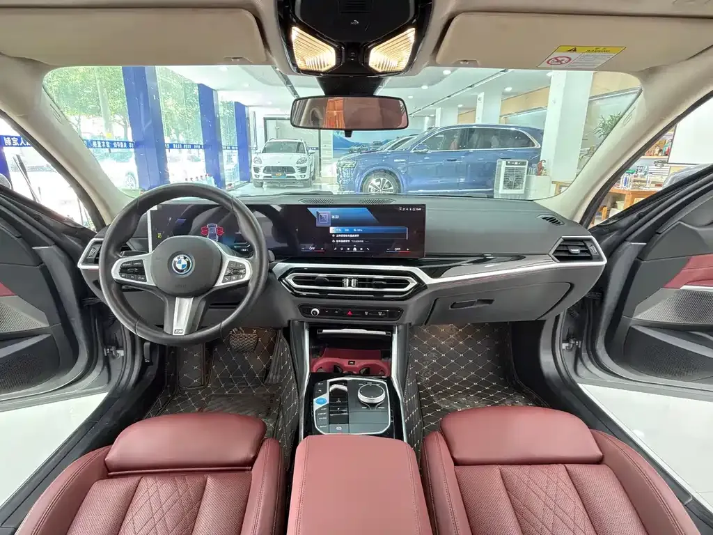 BMW i3 — фото 9