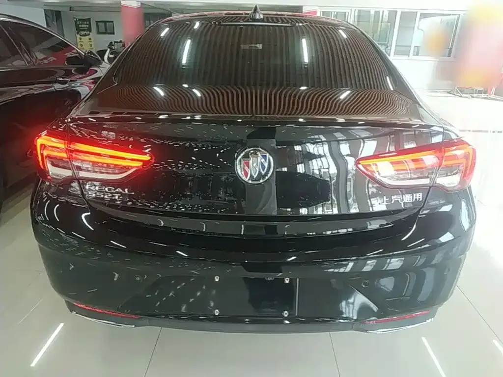 Buick Regal — фото 3