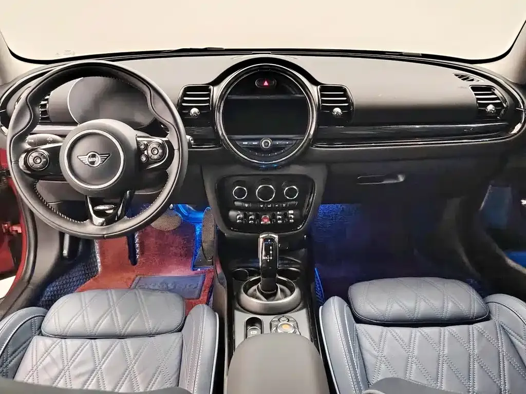 MINI Clubman — фото 4