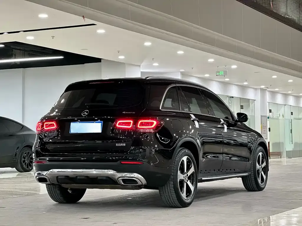 Mercedes-Benz GLC — фото 8