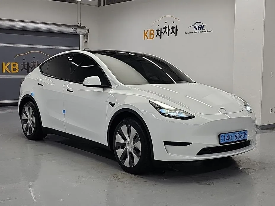 Tesla Model Y — фото 9