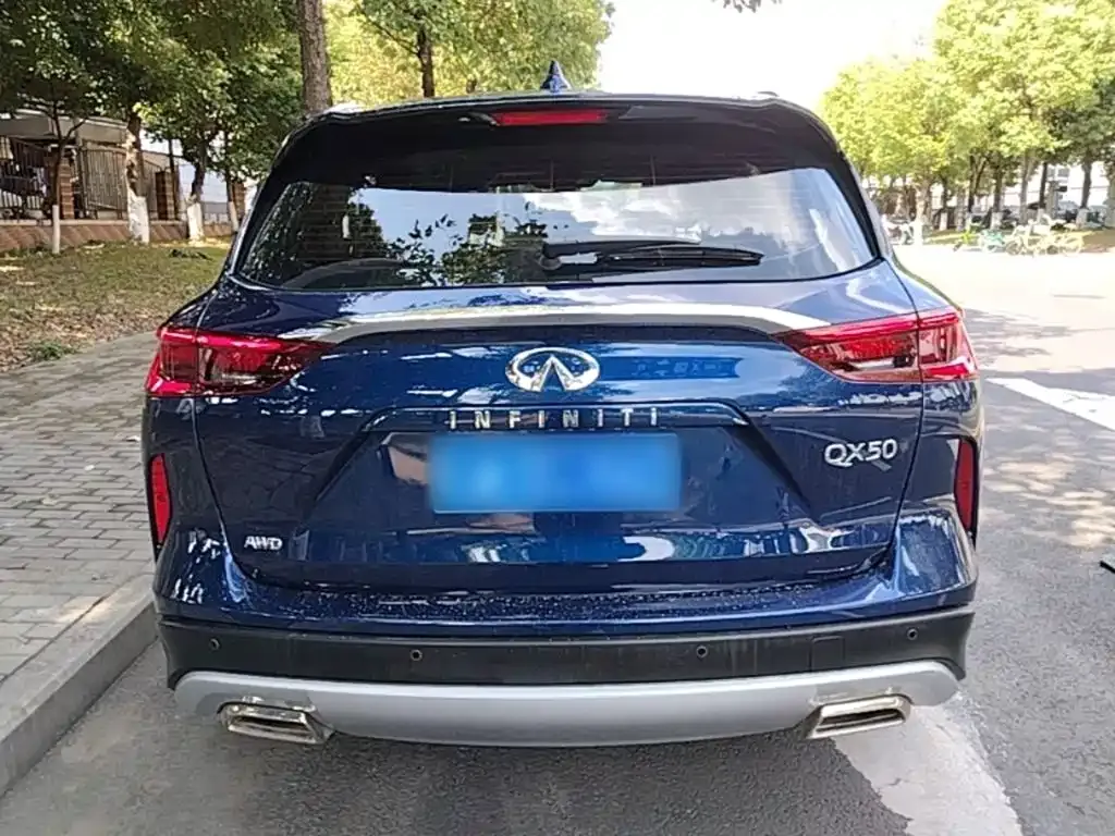 Infiniti QX50 — фото 6