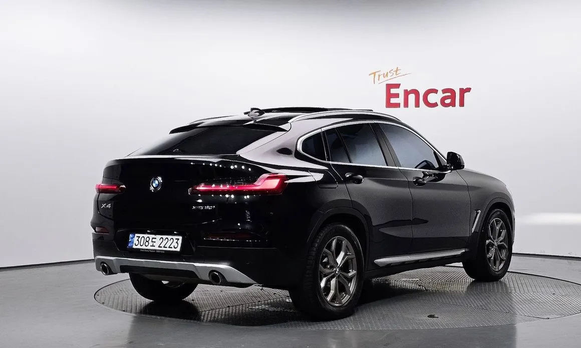 BMW X4 — фото 5