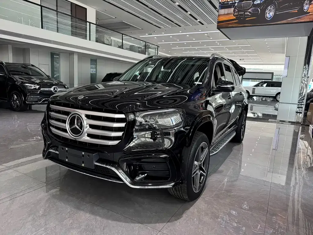 Mercedes-Benz GLS — фото 1