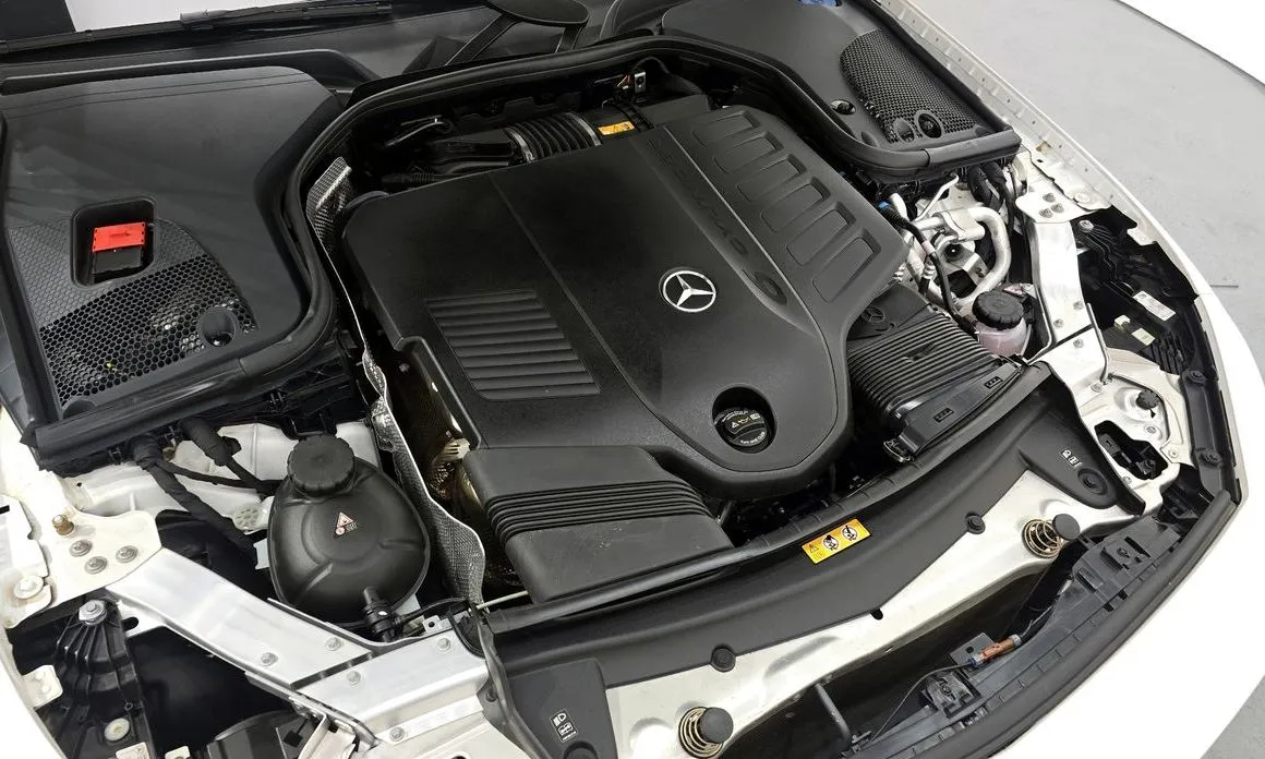 Mercedes-Benz CLS-Class — фото 10