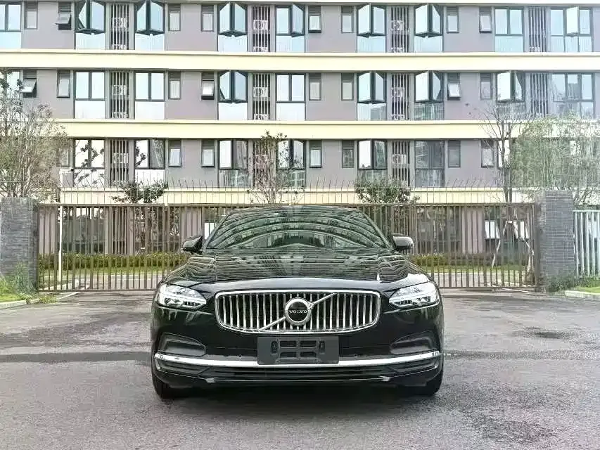 Volvo S90 — фото 3