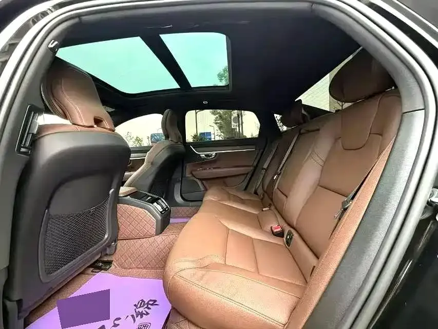 Volvo S90 — фото 4