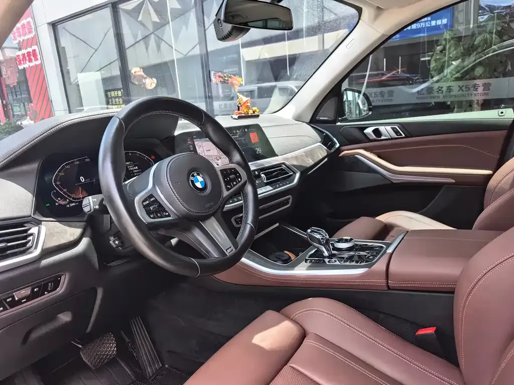 BMW X5 (Import) — фото 3