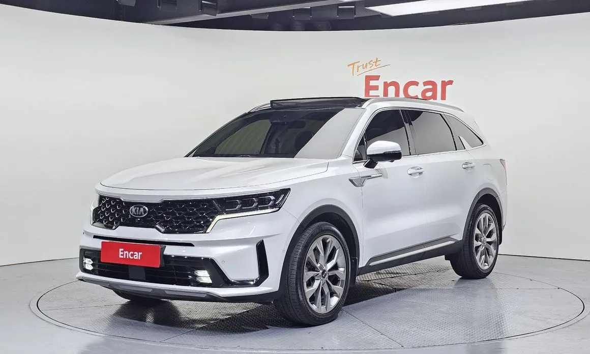 Kia Sorento — фото 1