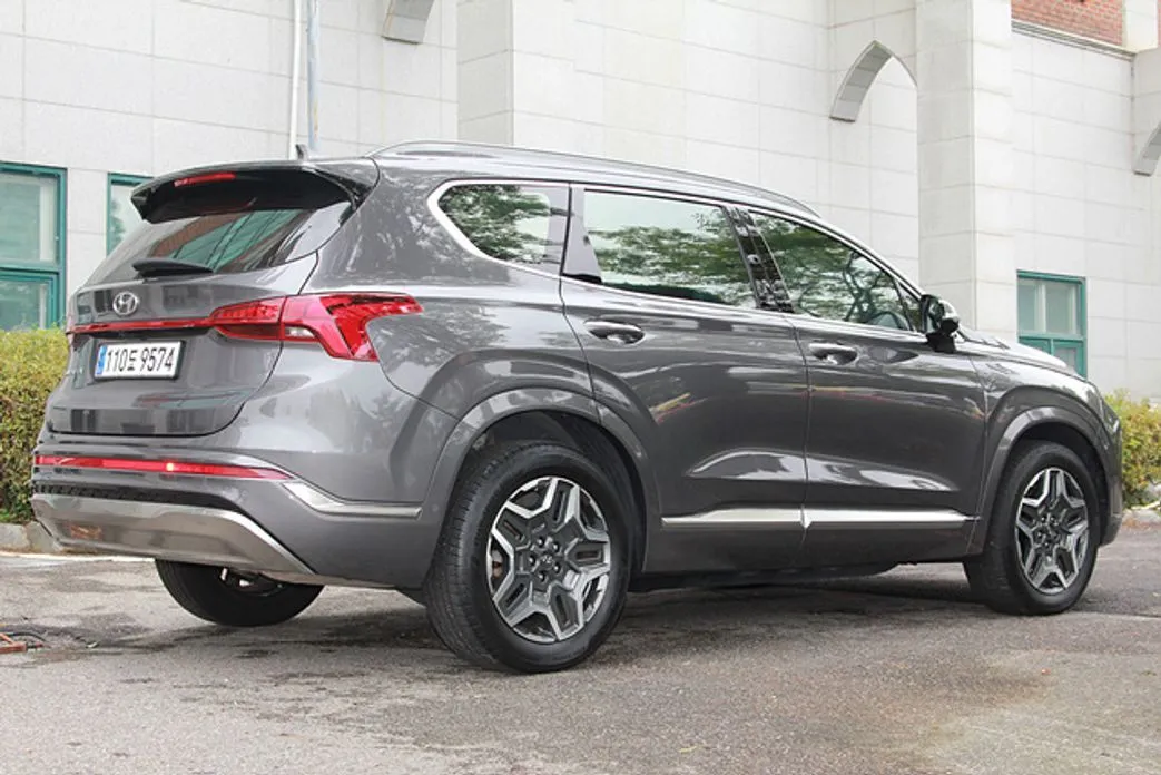 Hyundai Santafe — фото 3