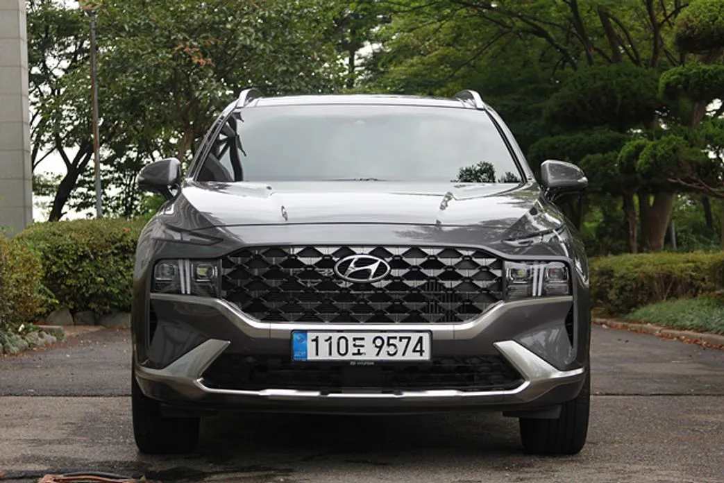 Hyundai Santafe — фото 8