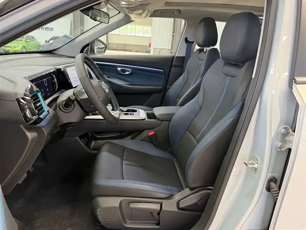 GAC Motor Trumpchi GS3 — фото 2