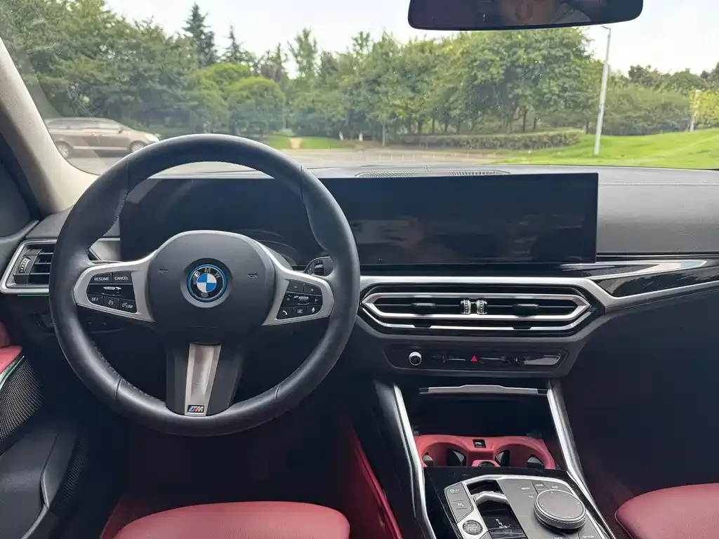 BMW i3 — фото 6