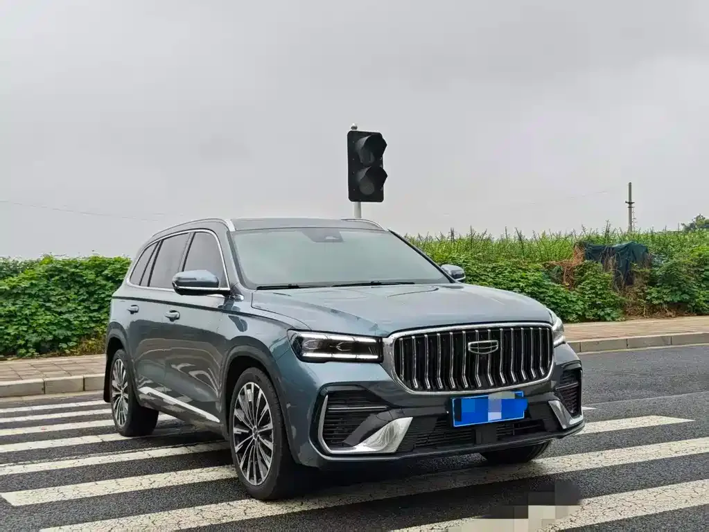 Geely Xingyue L — фото 9