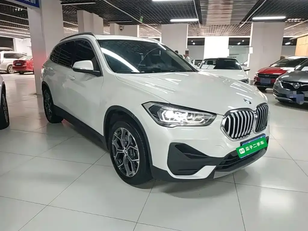 BMW X1 — фото 4