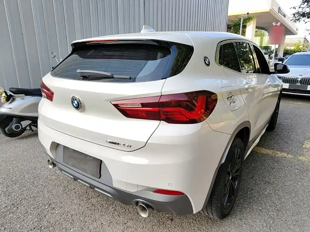 BMW X2 — фото 8