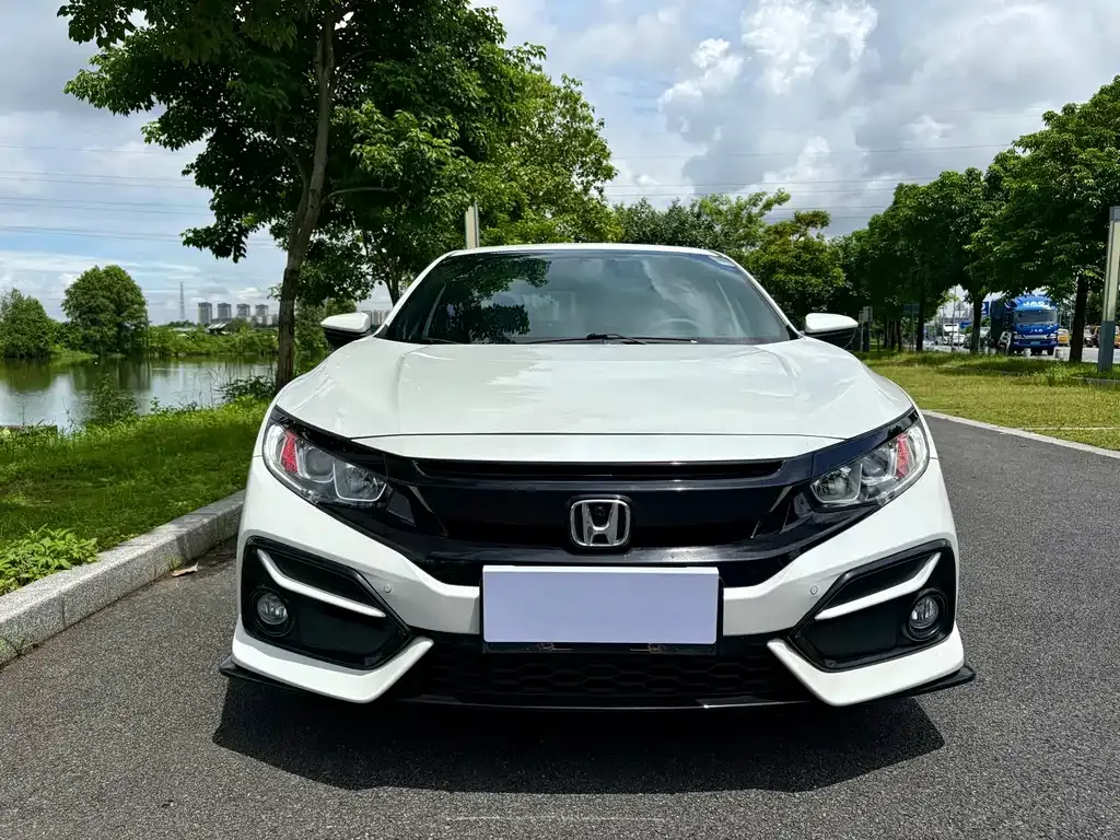 Honda Civic — фото 3