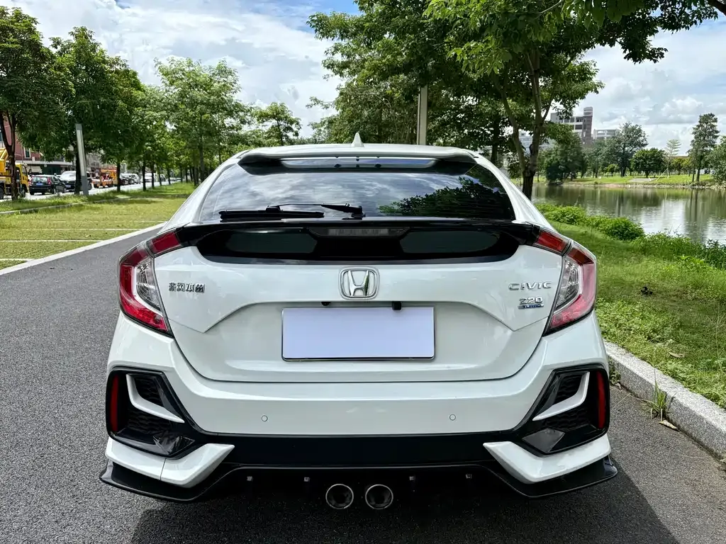 Honda Civic — фото 8