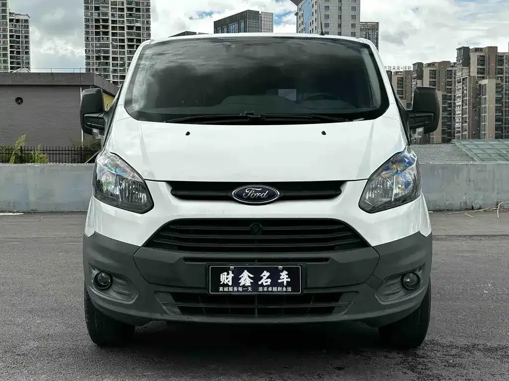 Ford Transit — фото 2