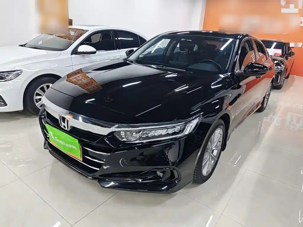 Honda Accord — фото 9