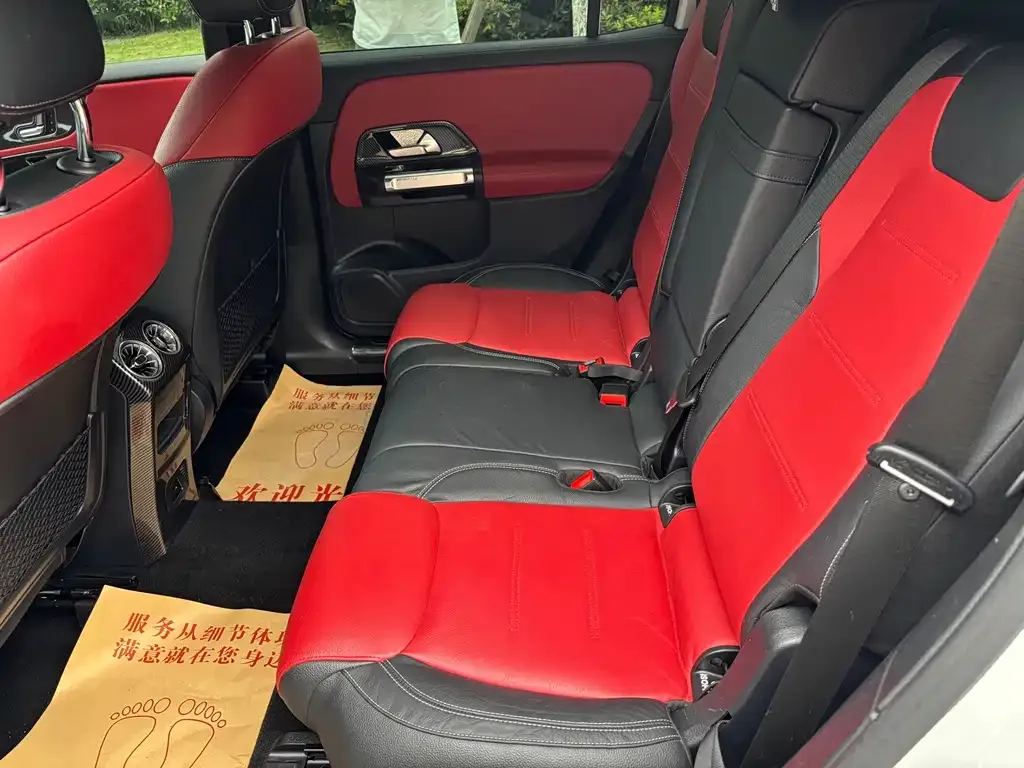Mercedes-Benz GLB AMG — фото 2