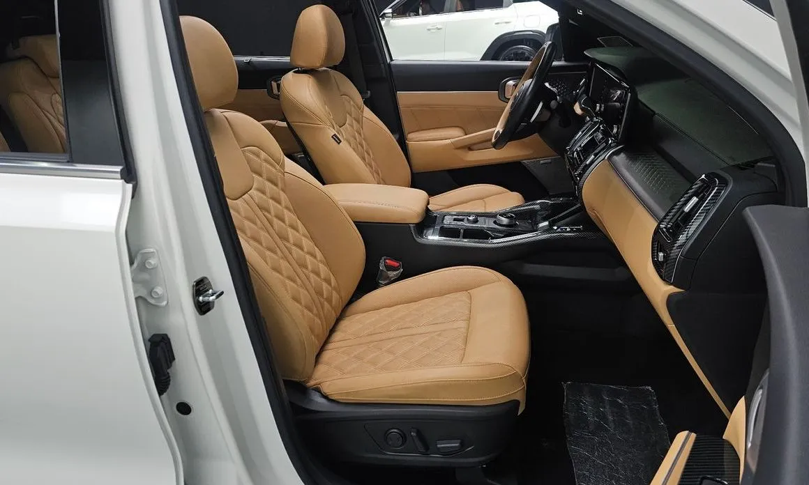 Kia Sorento — фото 9