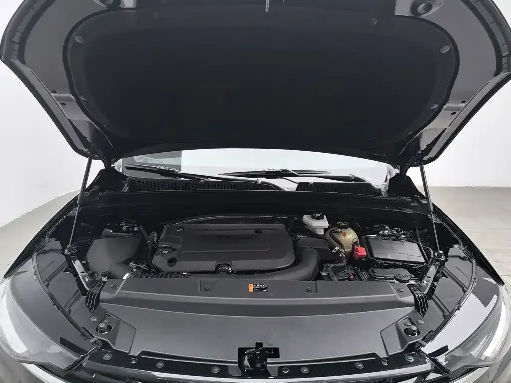 Buick Envision Plus — фото 7
