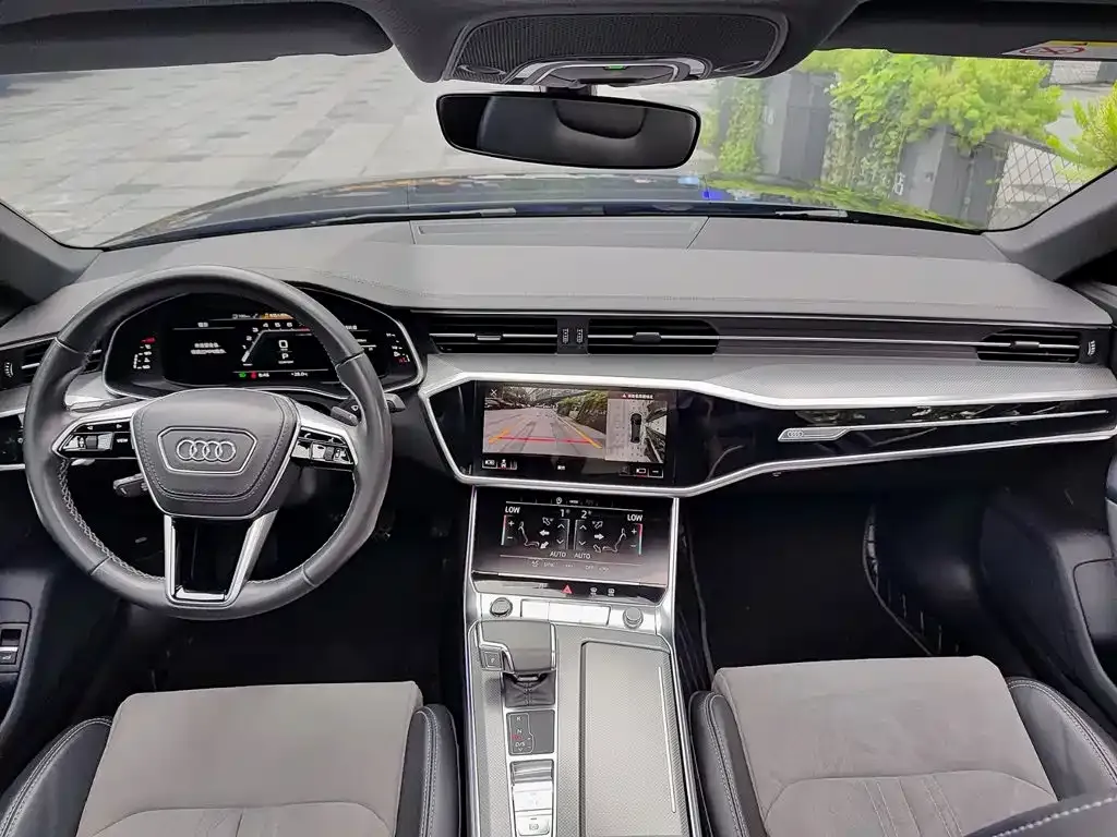 Audi A6L — фото 10