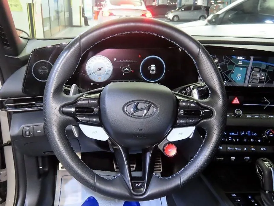Hyundai AVANTE — фото 7