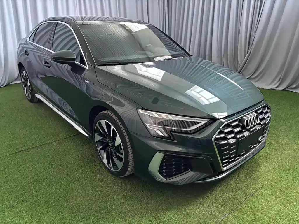 Audi A3 — фото 9