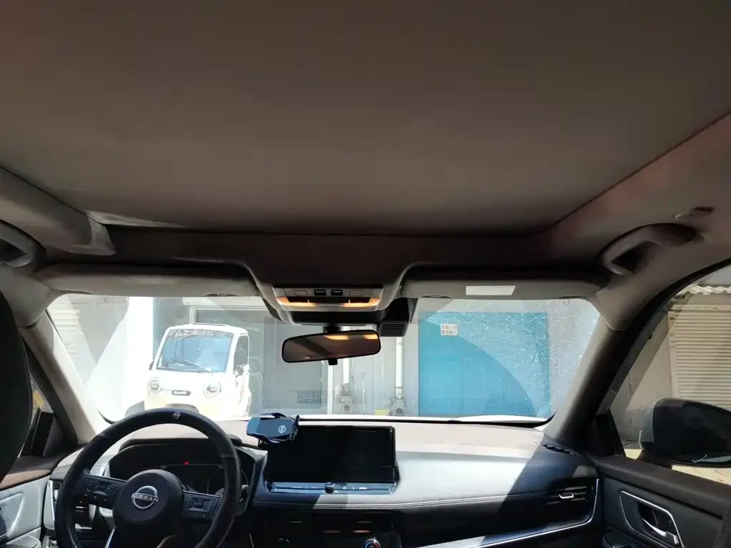 Nissan X-Trail — фото 10