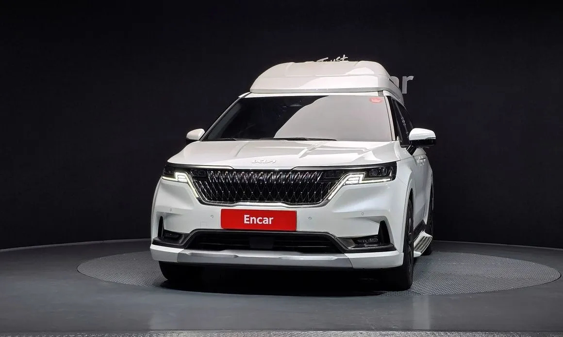 Kia Carnival — фото 4
