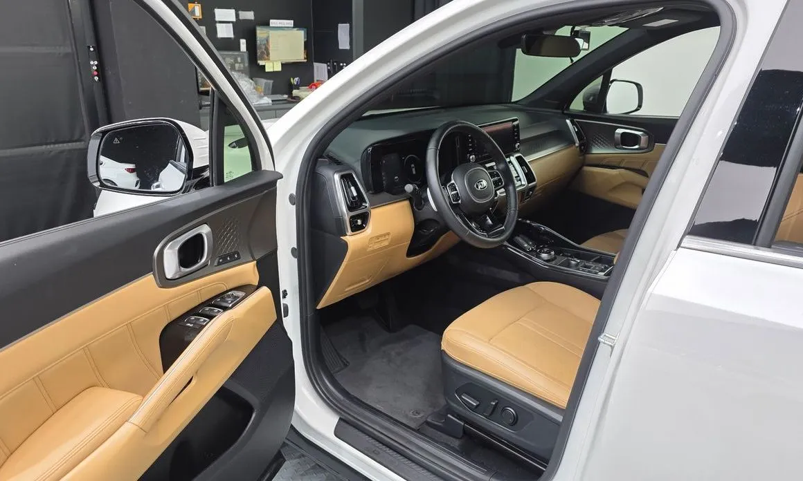 Kia Sorento — фото 10