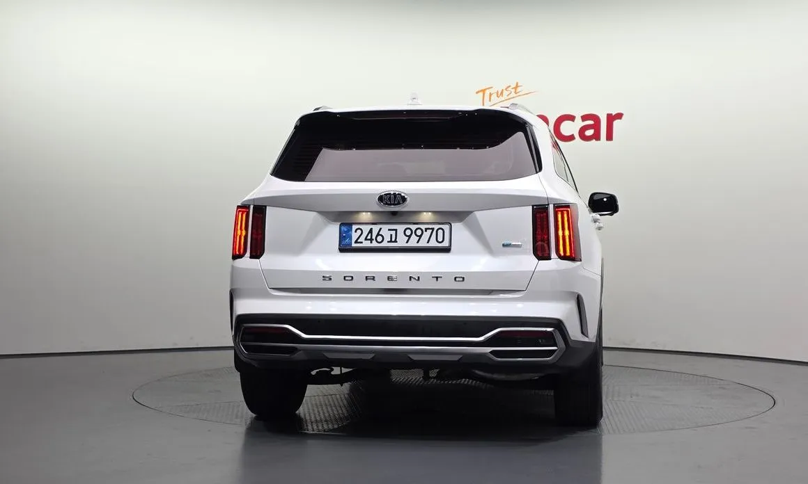 Kia Sorento — фото 3