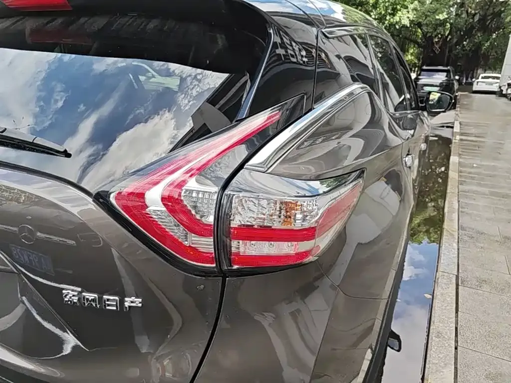 Nissan Murano — фото 2