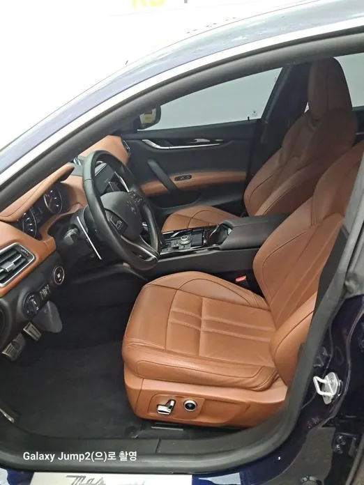 Maserati Ghibli — фото 6